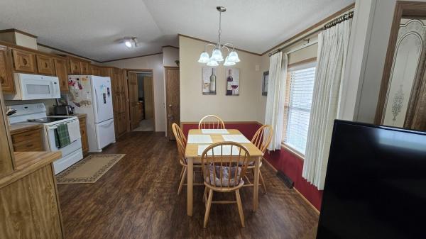 1993 Mobile Home
