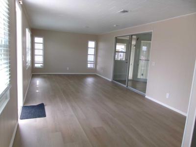 Photo 4 of 13 of home located at 7100 Ulmerton Rd Lot 356B Largo, FL 33771