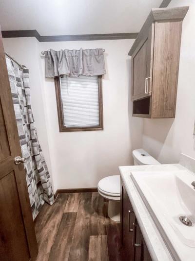 Photo 5 of 10 of home located at 1594 Park Street Shoreview, MN 55126