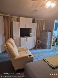 1998 WINN  Home