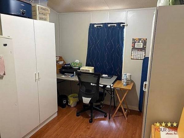 1998 WINN  Home