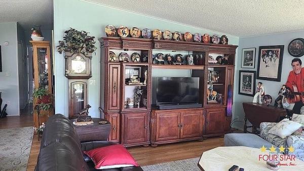 1992 PALM   Home
