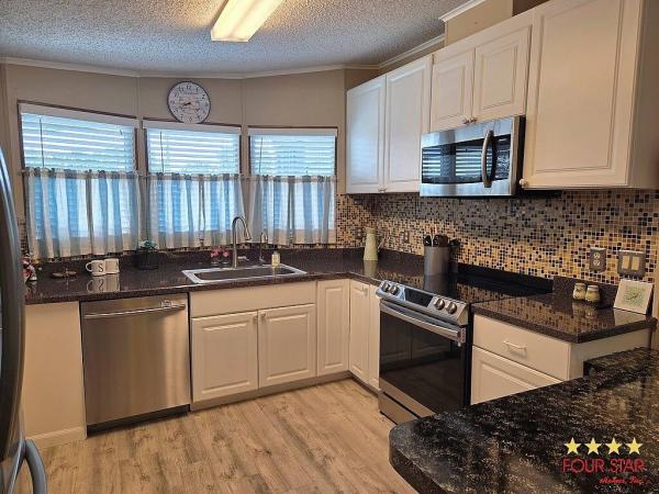 1990 Palm Harbor  Home