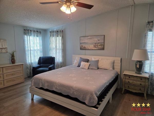 1990 Palm Harbor  Home