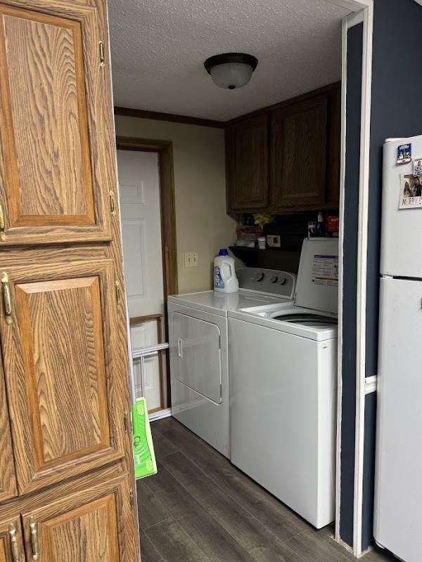 1990 Century Manufactured Home