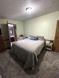 1990 Century Manufactured Home