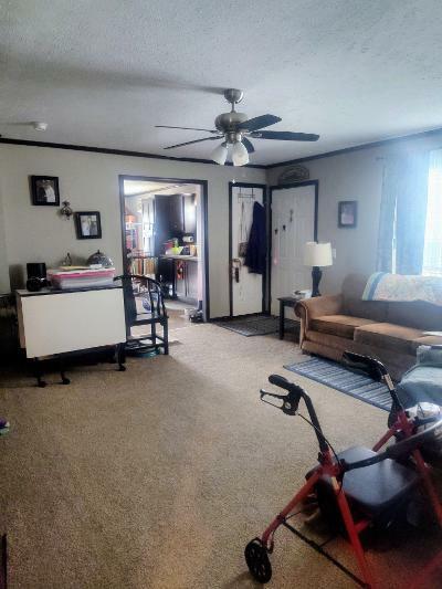 Photo 2 of 8 of home located at 3678 Mcintosh Carleton, MI 48117
