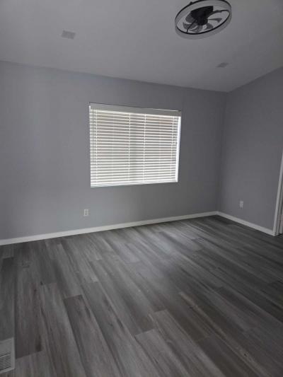 Photo 4 of 11 of home located at 5303 E. Cabana Las Vegas, NV 89122