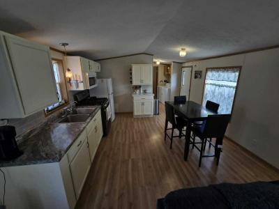 Photo 3 of 23 of home located at 157 Mayfair Road Vadnais Heights, MN 55127
