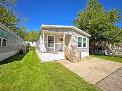 Mobile Home at 255 Westwoods Amherst, OH 44001