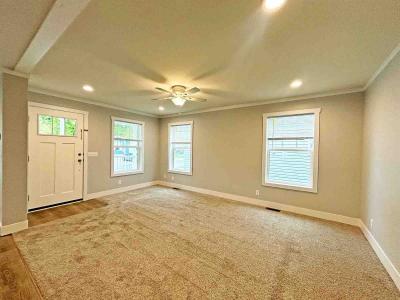 Photo 4 of 29 of home located at 255 Westwoods Amherst, OH 44001