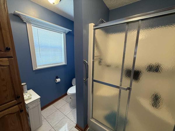 2001 SHAMROCK CUSTOM ORDER Manufactured Home