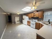 2001 SHAMROCK CUSTOM ORDER Manufactured Home