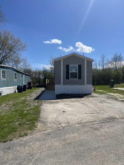 Mobile Home at 1595 N Port Washington Rd Lot #27 Grafton, WI 53024