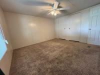 1995 Oakwood Mobile Home