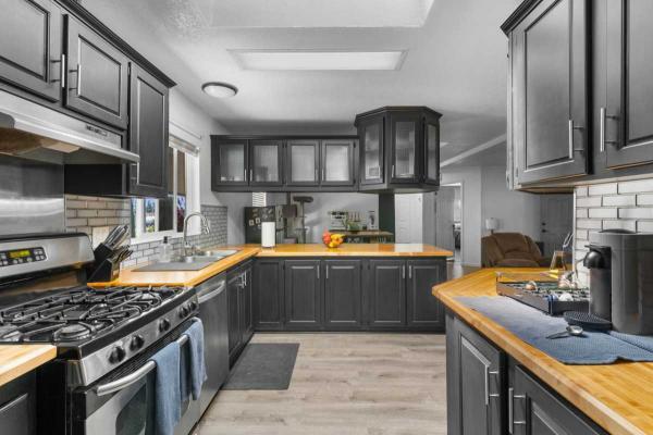 Photo 2 of 2 of home located at 10350 Baseline Rd Spc 169 Rancho Cucamonga, CA 91701