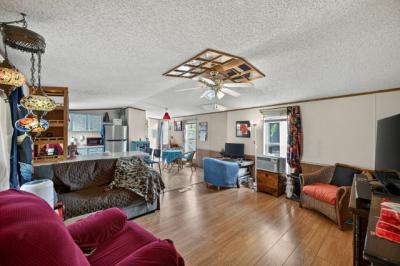 Photo 3 of 15 of home located at 2100 W 100th Ave. # 164 Thornton, CO 80229