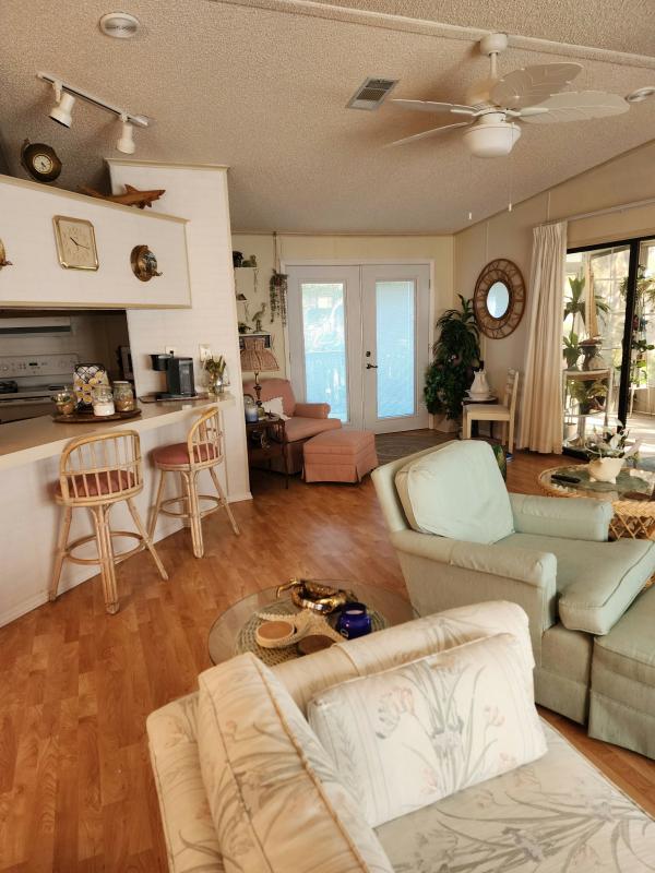 1990 Palm harbor unknown Mobile Home