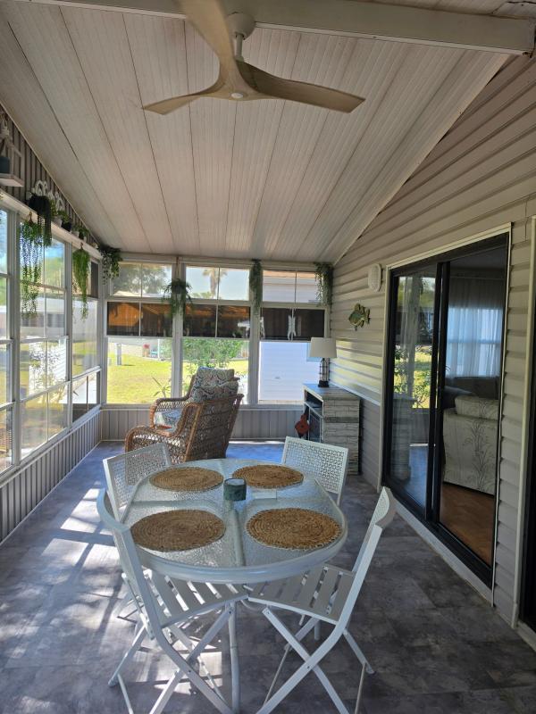 1990 Palm harbor unknown Mobile Home
