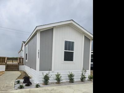 Mobile Home at 1021 Spindletop Rd Lot St1021 Wilmer, TX 75172