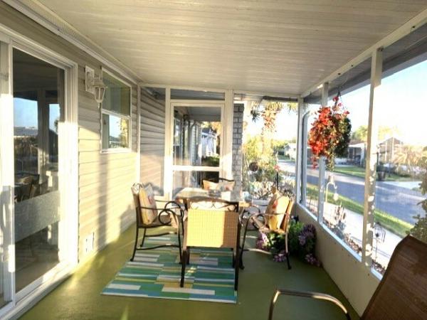 2006 Homes of Merit T14126 Mobile Home