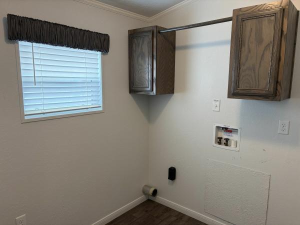 2023 Elliott Mobile Homes Solitaire Mobile Home