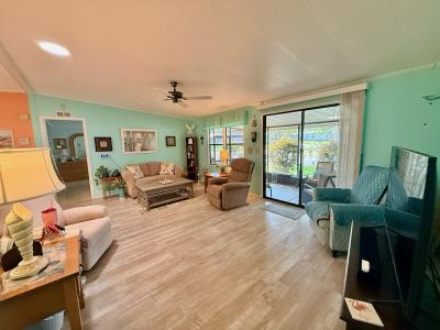 Photo 4 of 17 of home located at 5992 Freedom Drive Groveland, FL 34736