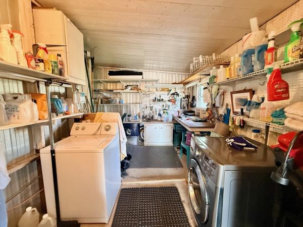 1983 Mobile Home