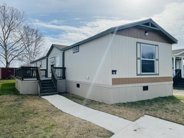 2023 Elliott Mobile Homes Solitaire Mobile Home