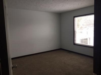 Photo 3 of 3 of home located at 89 Roxbury Park Goshen, IN 46526