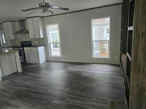 2022 CMH Mfg, Inc Resolution 16682X Manufactured Home
