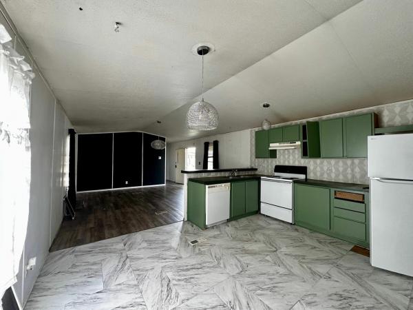 2004 6763 Mobile Home