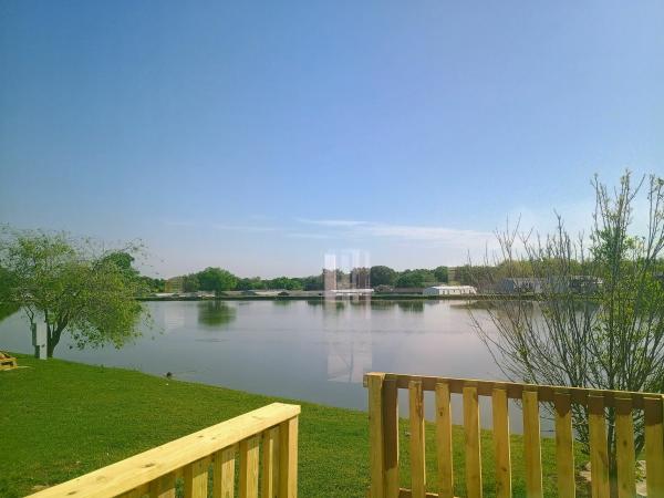 Photo 1 of 2 of home located at 4937 Stuart Road #127 Denton, TX 76207