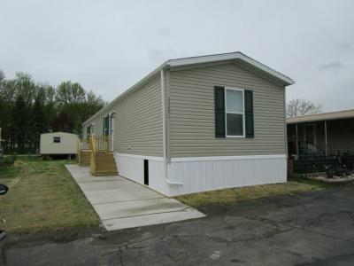 Photo 2 of 12 of home located at 23691 Matts Drive Brownstown, MI 48174