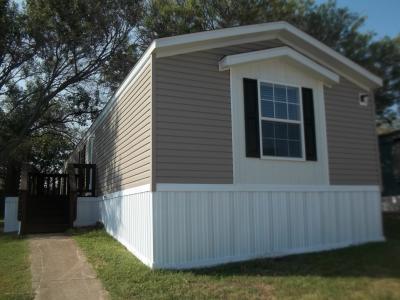 Mobile Home at 5622 Shoreline Circle S #44 Fort Worth, TX 76119