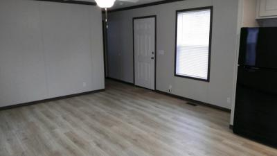 Photo 4 of 8 of home located at 316 Darelnor Cadillac, MI 49601