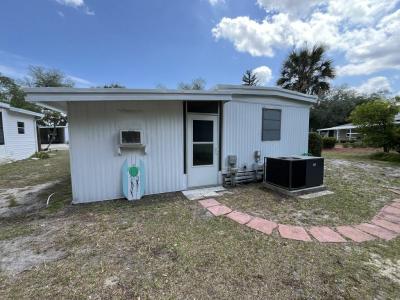 Photo 4 of 20 of home located at 122 Hill Circle Leesburg, FL 34788