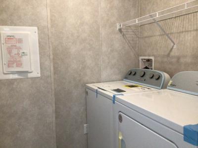 Photo 4 of 10 of home located at 151 Brookside Manor Goshen, IN 46526