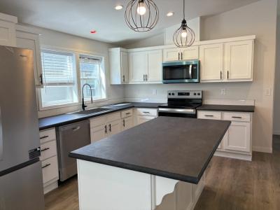 Photo 3 of 20 of home located at 13640 S E Highway 212 #126 Clackamas, OR 97015