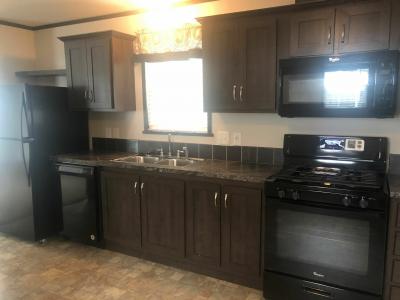 Mobile Home at 81 Woodridge Court White Lake, MI 48386