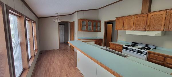 1994 Holly Park Inc Holly Park Mobile Home