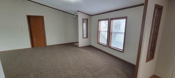 1994 Holly Park Inc Holly Park Mobile Home