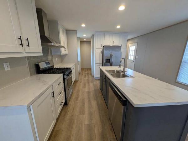 2023 45CEE16763EH23  Home