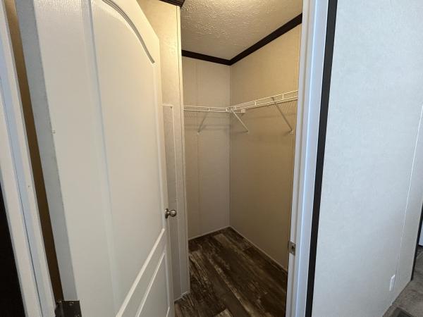 2022 Clayton Pulse 6016-703  Home