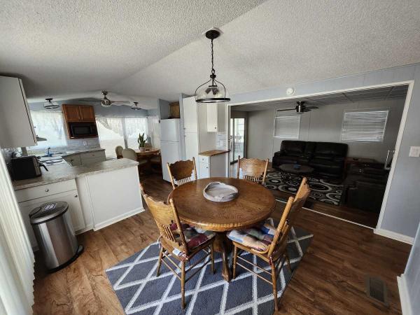 1991 SEAV Mobile Home