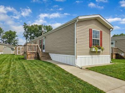 Mobile Home at 6074 Deerfield Rd Loveland Loveland, OH 45140