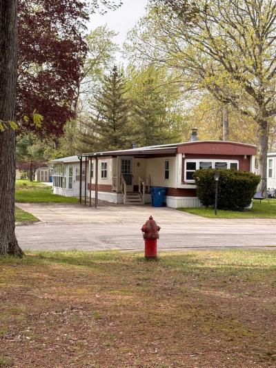 Mobile Home at 11300 Honeysuckle Ln. Saginaw, MI 48609