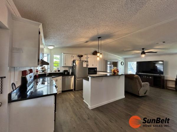 1995 PALM Mobile Home