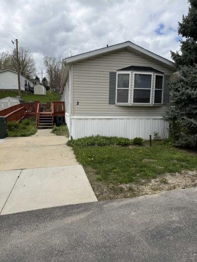 Mobile Home at 2 Garden Dr Blue Mounds, WI 53517