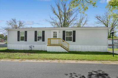 Photo 3 of 27 of home located at 140 Pawnee Avenue Dover, PA 17315